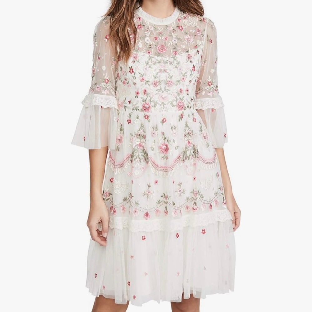 NWT Needle & Thread Butterfly Meadow Dress in Moonshine White. Size US 6.